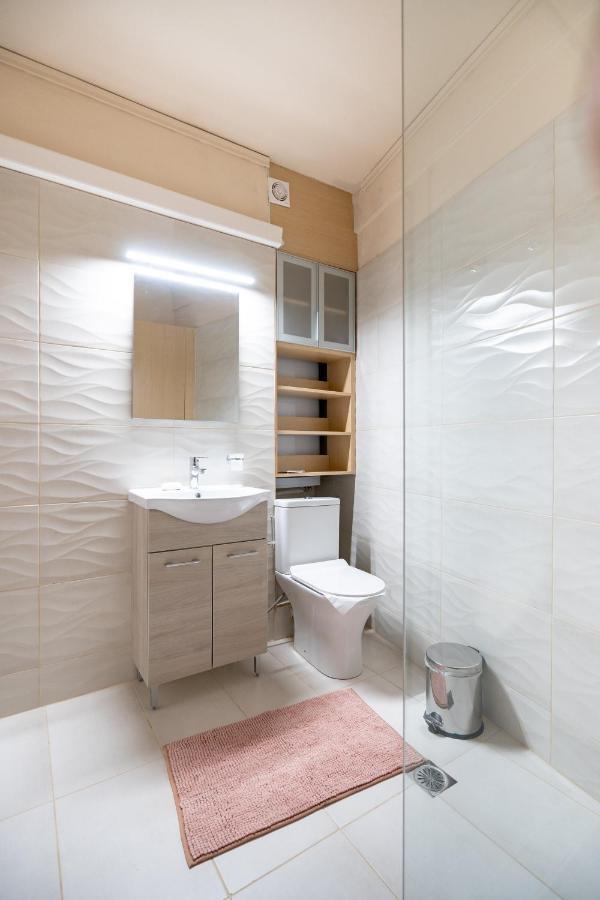 Monastiraki Metro Station Studio For 4 Persons Athènes Extérieur photo